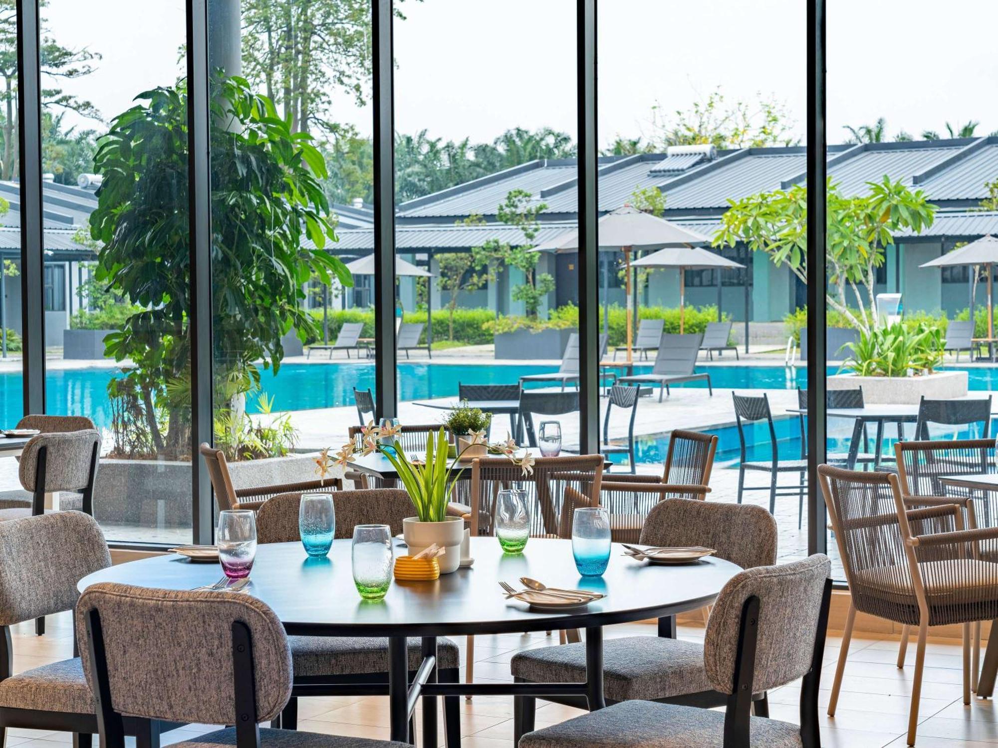 Hotel Ibis Styles Sepang Klia Esterno foto
